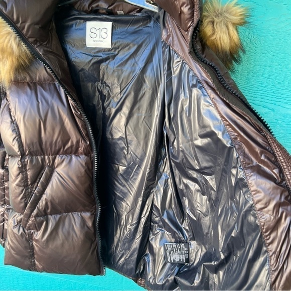 S13 New York Brown Down Puffer Jacket Faux Fur Hood XL NWT Cozy Winter Coat - Picture 4 of 14